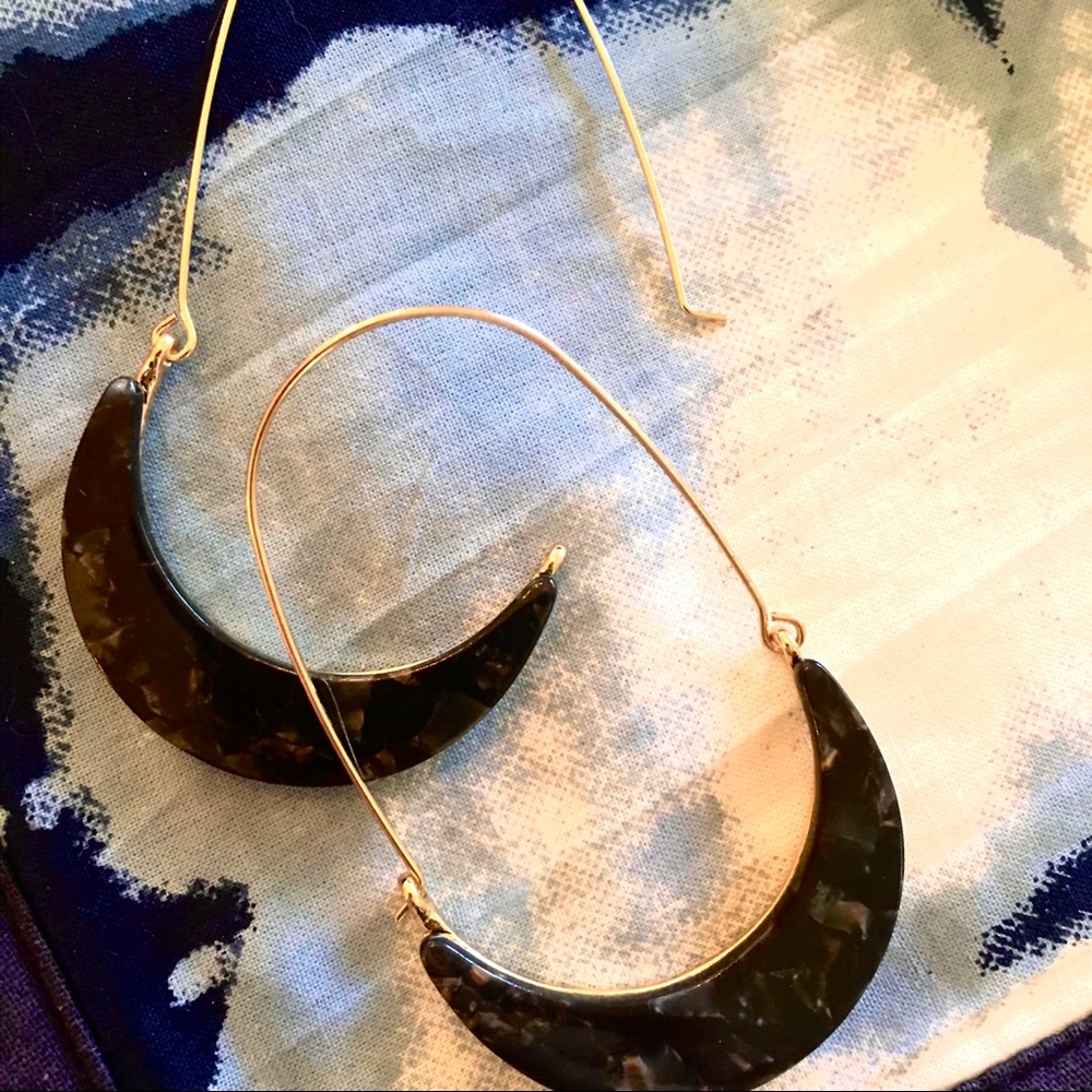 Brand new, black and gray melamine drop earrings